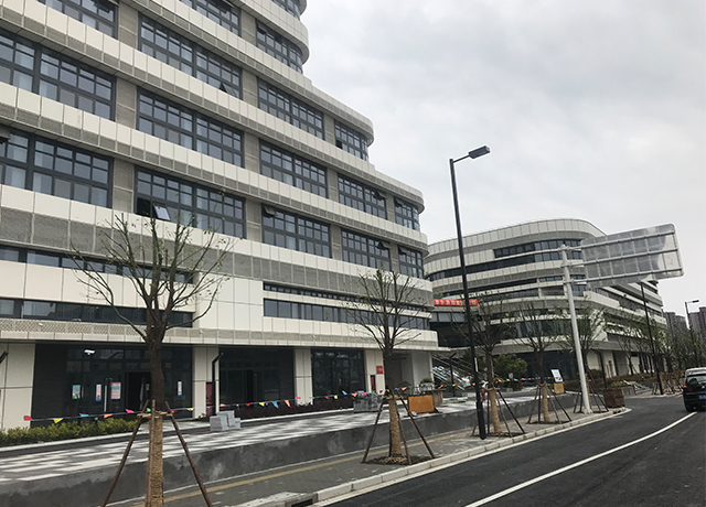 上海市新百金汉广场